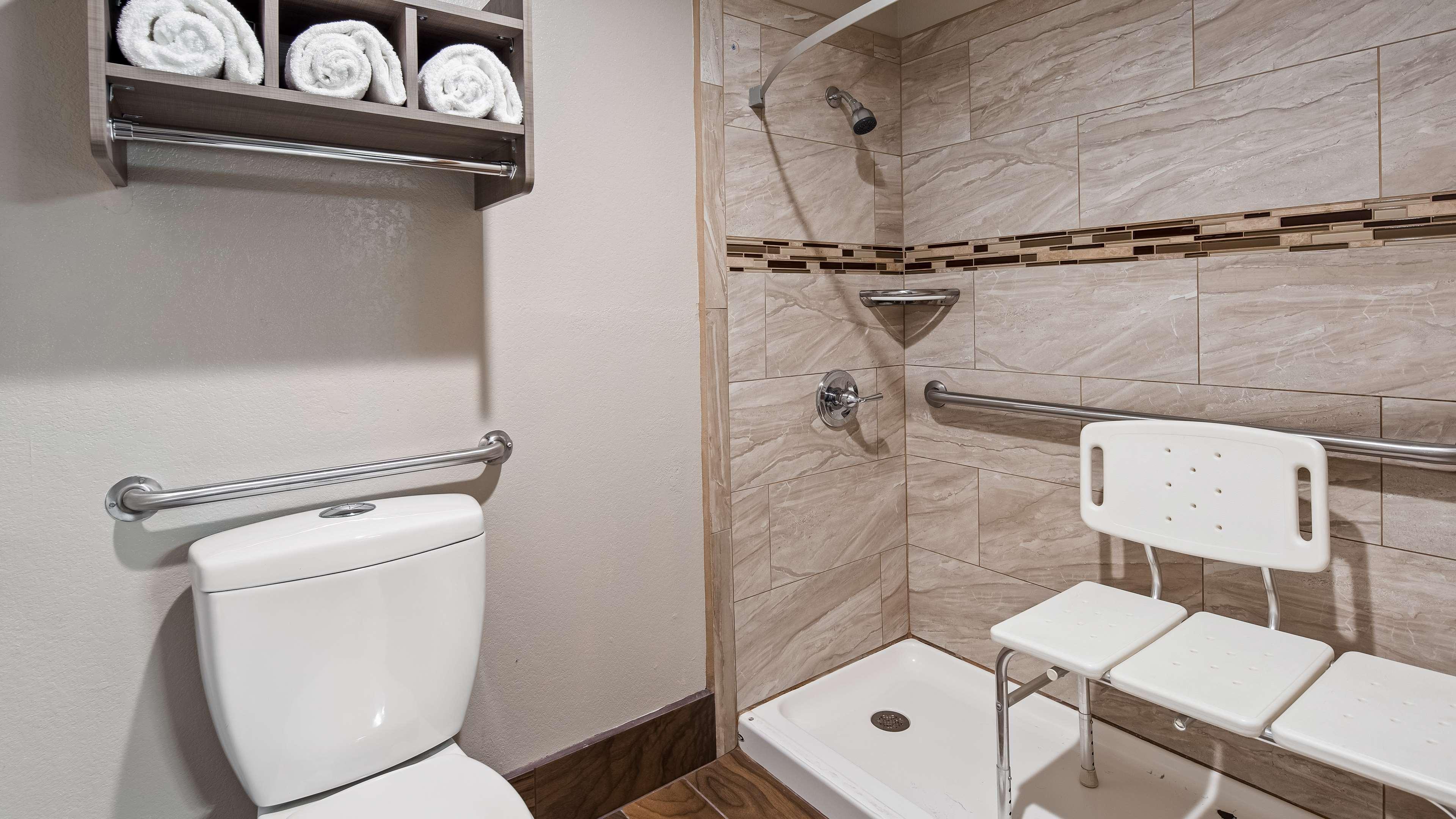 Surestay Plus Hotel By Best Western Kearney Bagian luar foto
