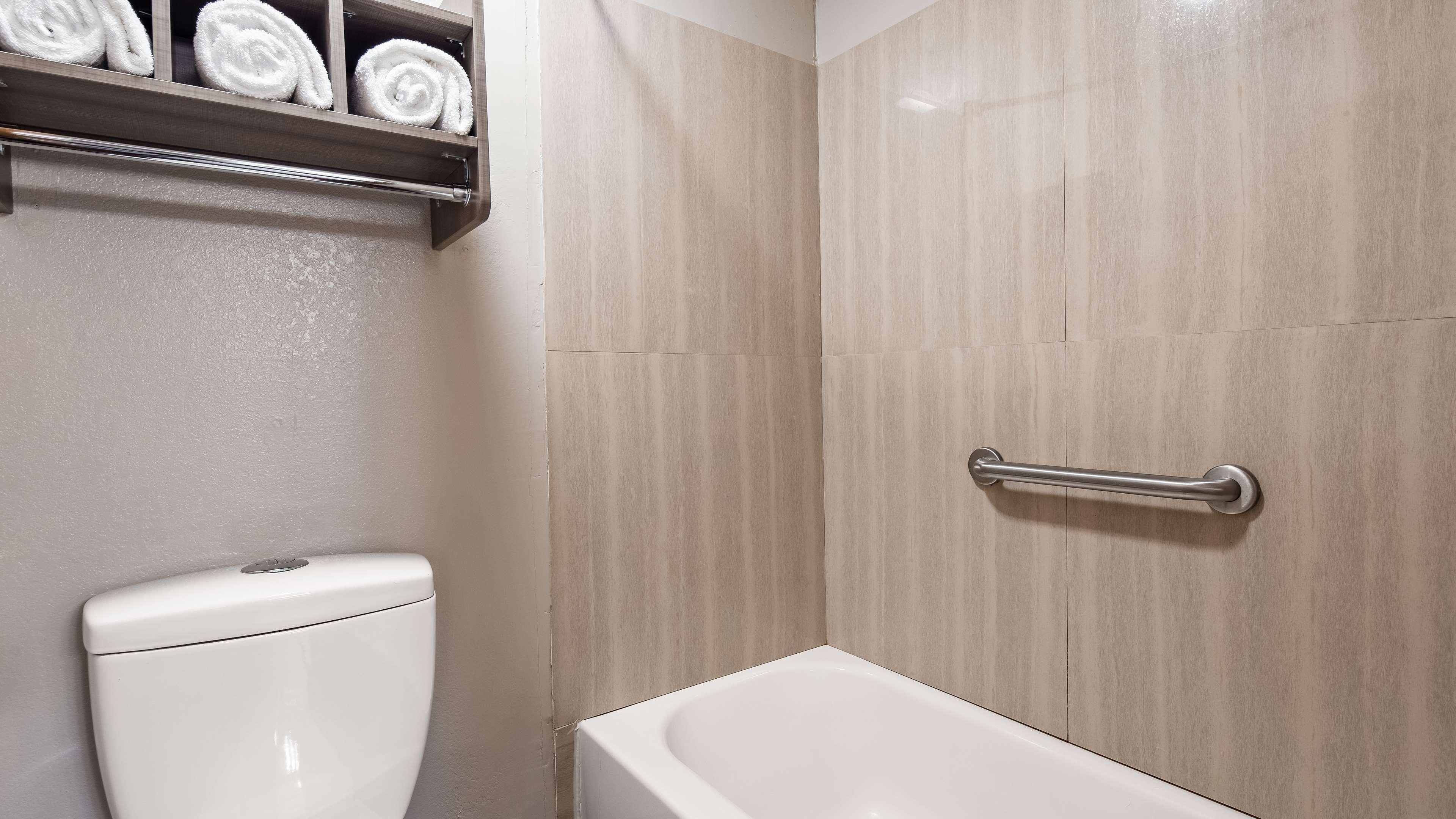 Surestay Plus Hotel By Best Western Kearney Bagian luar foto