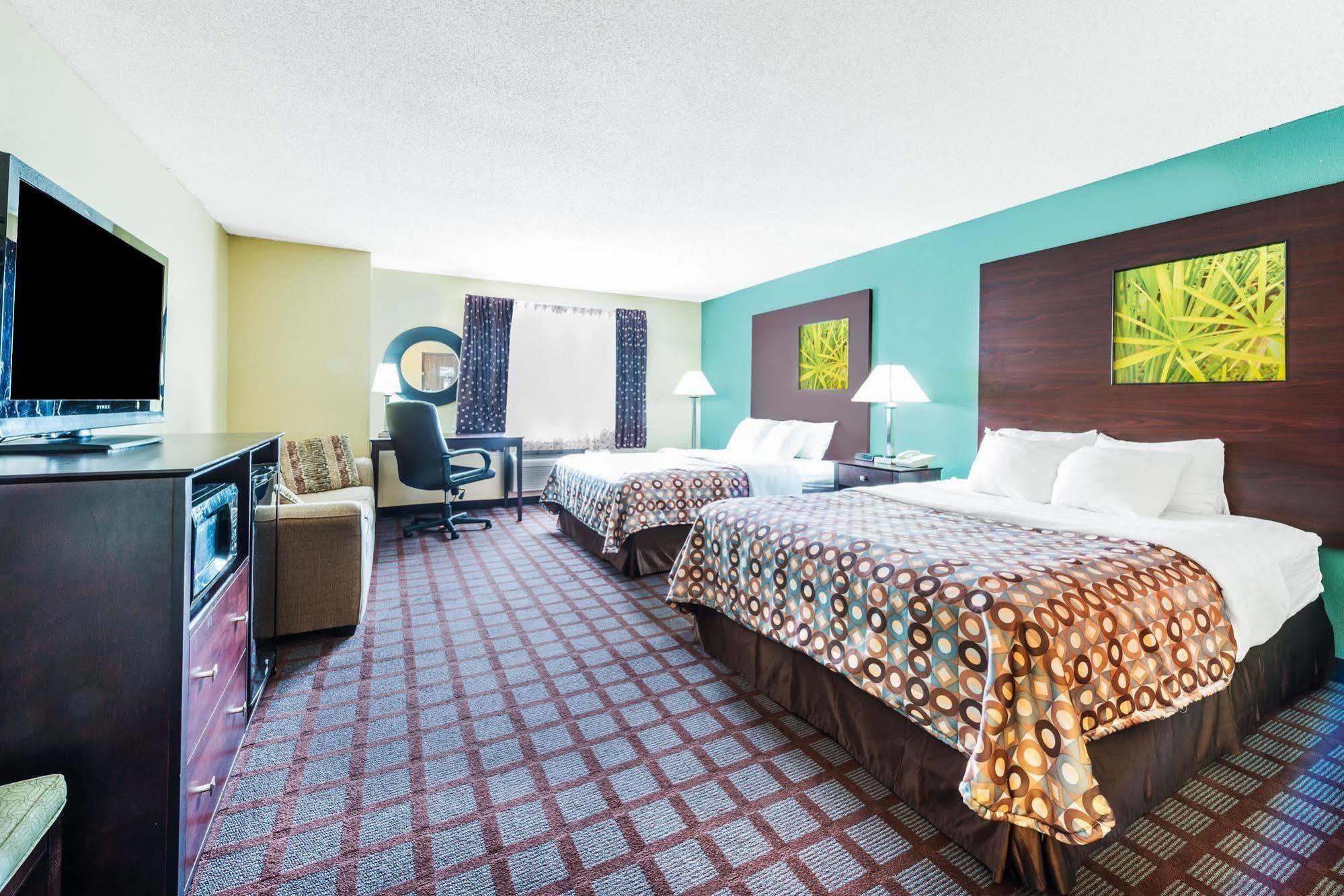 Surestay Plus Hotel By Best Western Kearney Bagian luar foto